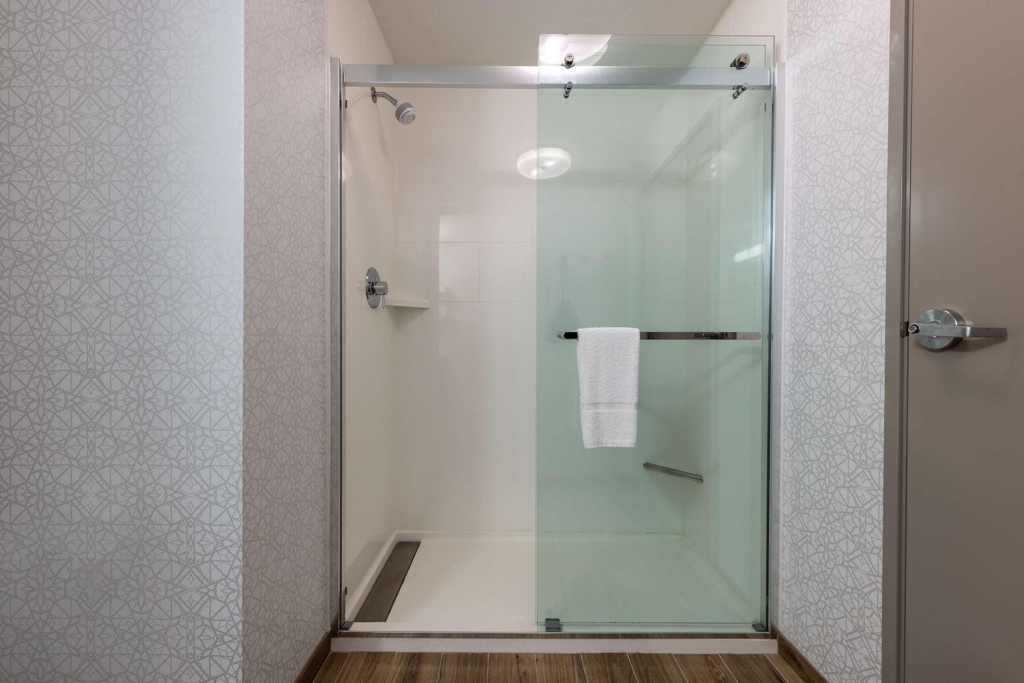 Hampton Inn Saint Robert Esterno foto