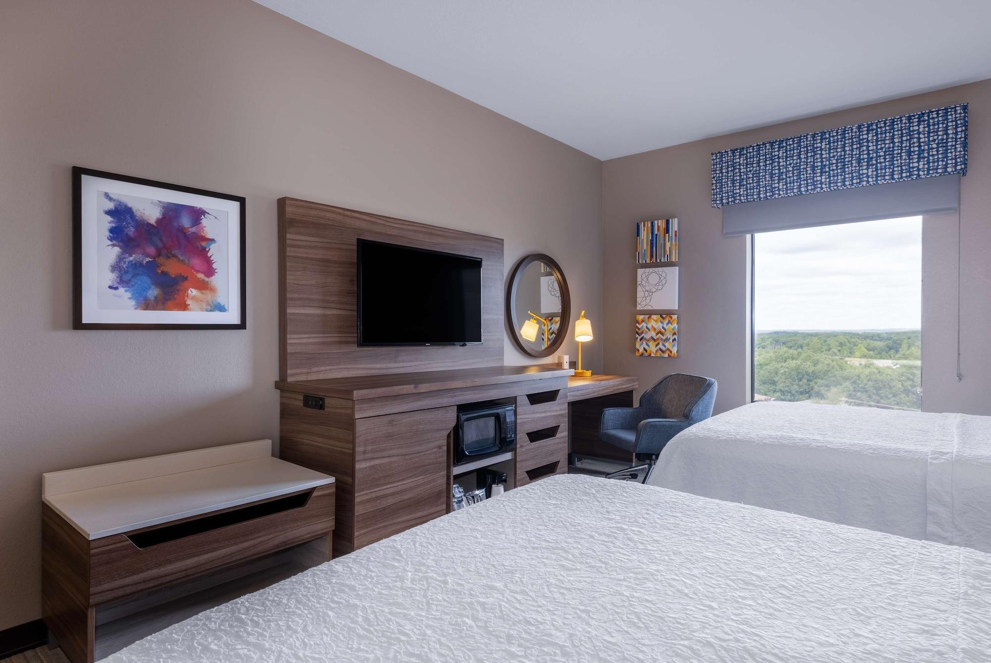 Hampton Inn Saint Robert Esterno foto