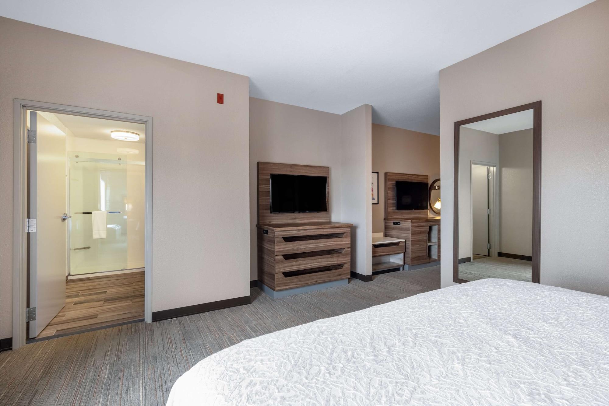 Hampton Inn Saint Robert Esterno foto