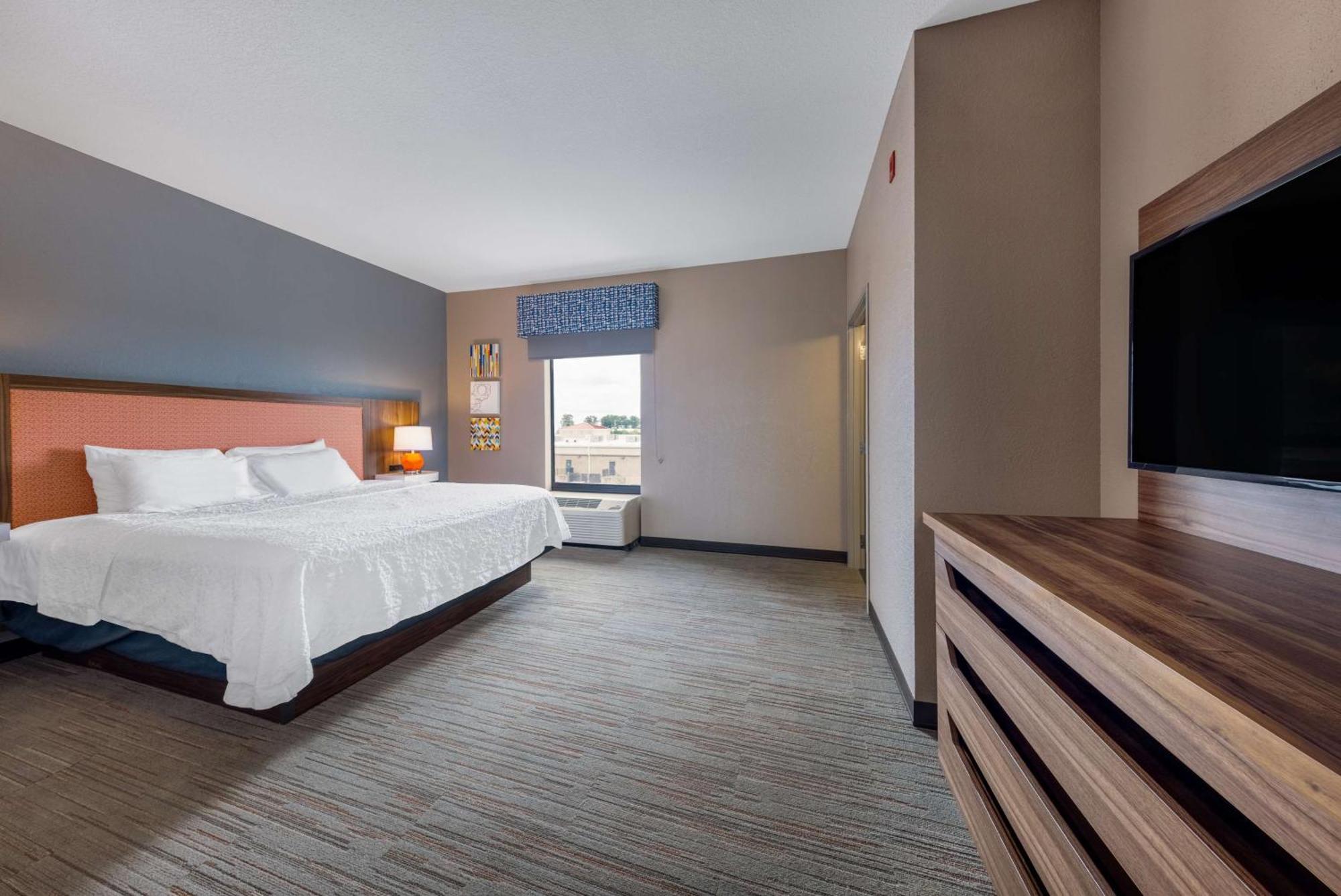 Hampton Inn Saint Robert Esterno foto