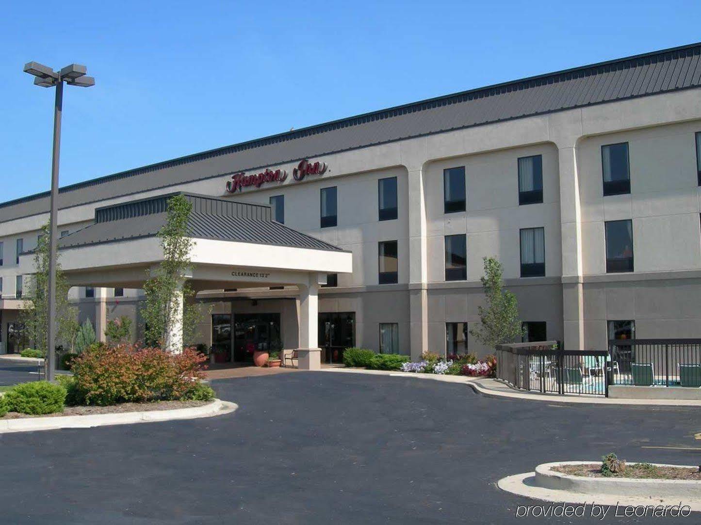 Hampton Inn Saint Robert Esterno foto